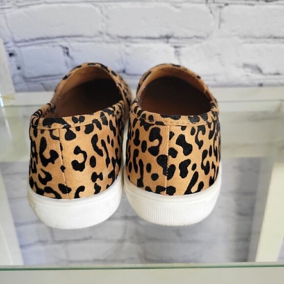 Fergalicious by  Fergie Leopard Print  Casual Sneakers SZ 7 - Picture 6 of 8